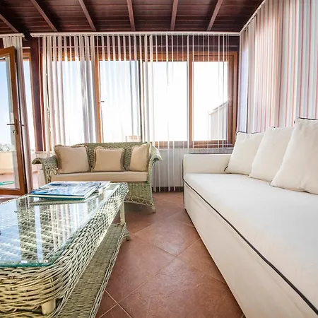 Apartment Cozy Flat With A View Close To Popular Beaches In Bodrum Gumusluk