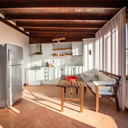Cozy Flat With A View Close To Popular Beaches In Bodrum